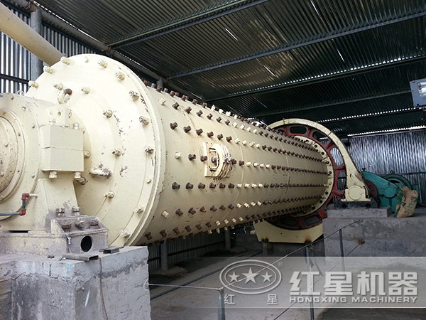 球磨機作業(yè)現場